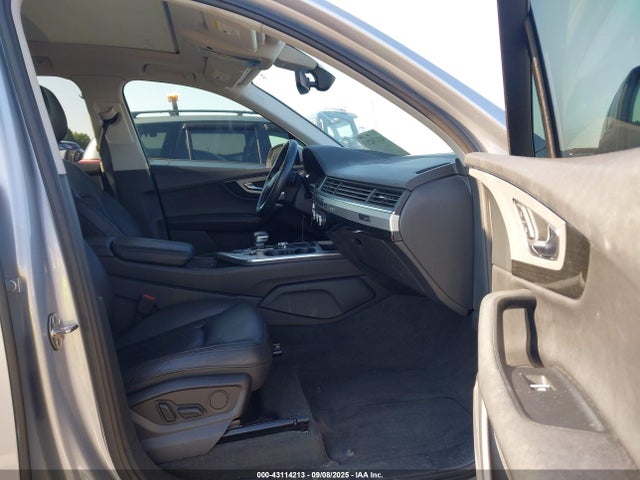 2019 AUDI Q7 WA1AHAF76KD037602 Photo 4