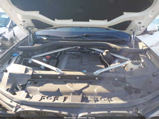 2022 BMW X7 5UXCW2C09N9M56874 Photo 9