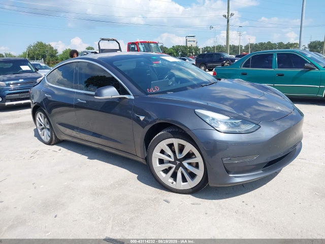 2018 TESLA MODEL 3 5YJ3E1EA0JF047747 Photo 0