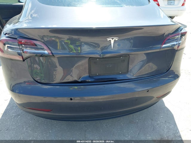 2018 TESLA MODEL 3 5YJ3E1EA0JF047747 Photo 5