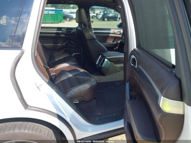 2016 PORSCHE CAYENNE WP1AC2A28GLA86432 Photo 7