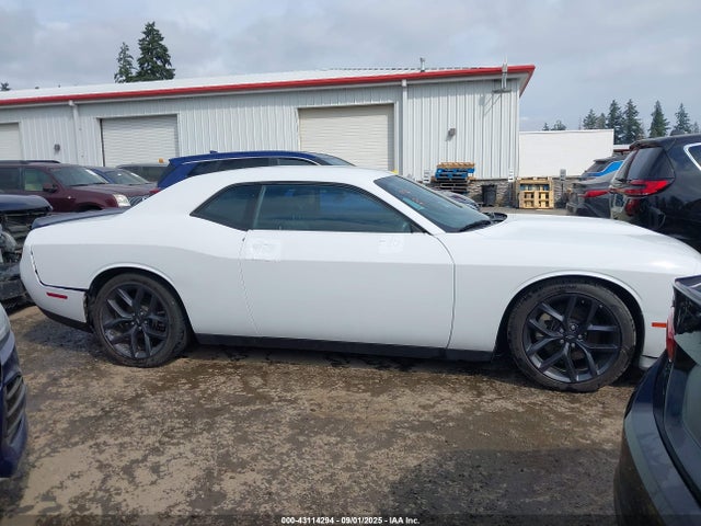 2C3CDZJG6NH260685 Dodge Challenger