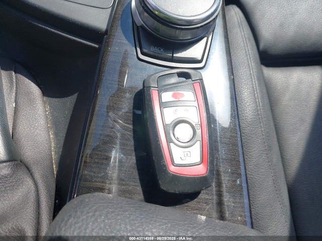 WBA8E1C3XHA156534 BMW 330e