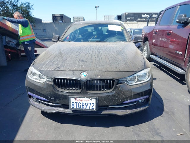 WBA8E1C3XHA156534 BMW 330e