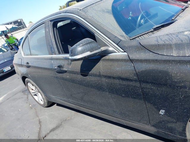 WBA8E1C3XHA156534 BMW 330e