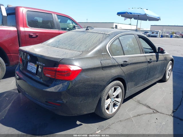 WBA8E1C3XHA156534 BMW 330e