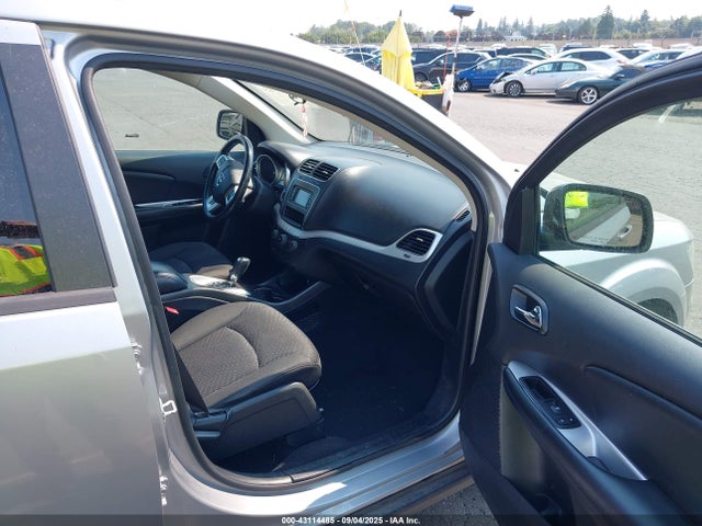 Dodge 2018 2018 3C4PDDAG3JT184778 Image 5