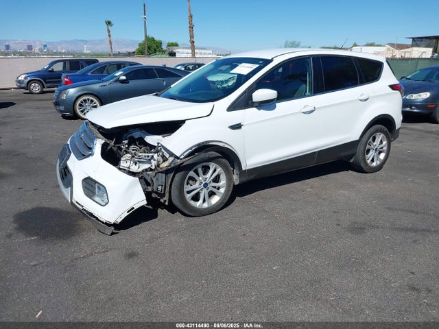 1FMCU0G94HUB83182 Ford Escape