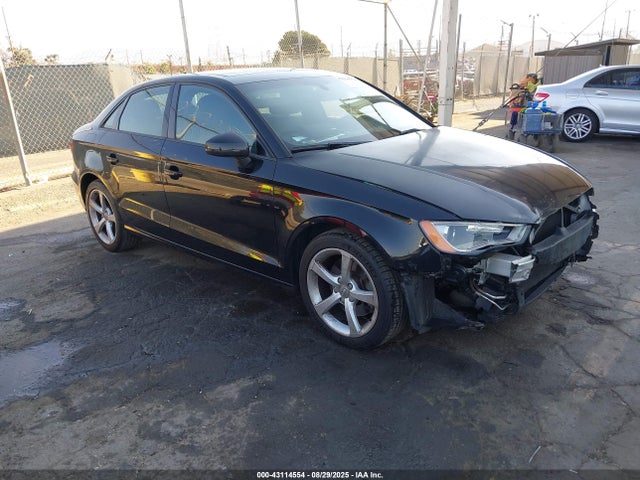 2016 AUDI A3 WAUA7GFF4G1043293 Photo 0