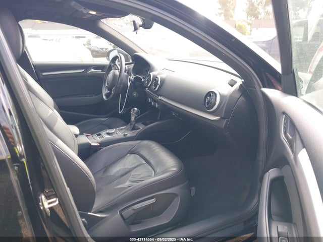 2016 AUDI A3 WAUA7GFF4G1043293 Photo 4