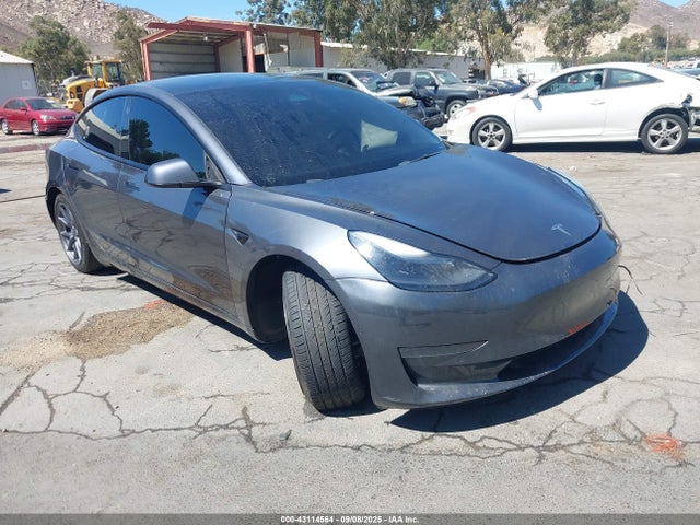 2022 TESLA MODEL 3 5YJ3E1EA4NF210499 Photo 0