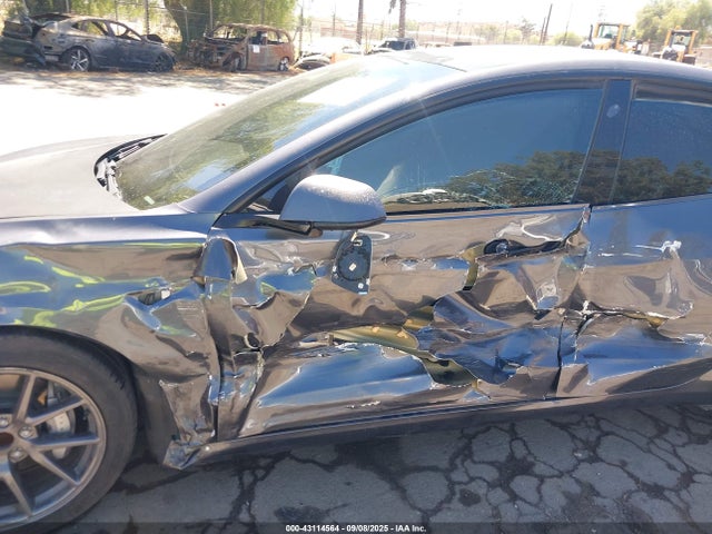 Tesla MODEL 3 2022 5YJ3E1EA4NF210499 Image 12