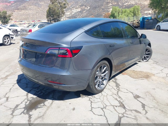 2022 TESLA MODEL 3 5YJ3E1EA4NF210499 Photo 3