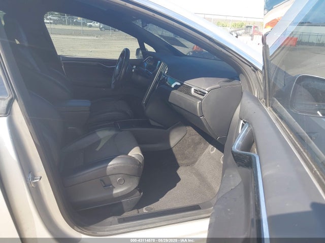 Aukcja sprzedaży 2017 Tesla Model X 100d/75d/90d, vin: 5YJXCAE2XHF048804, numer aukcji: 43114570