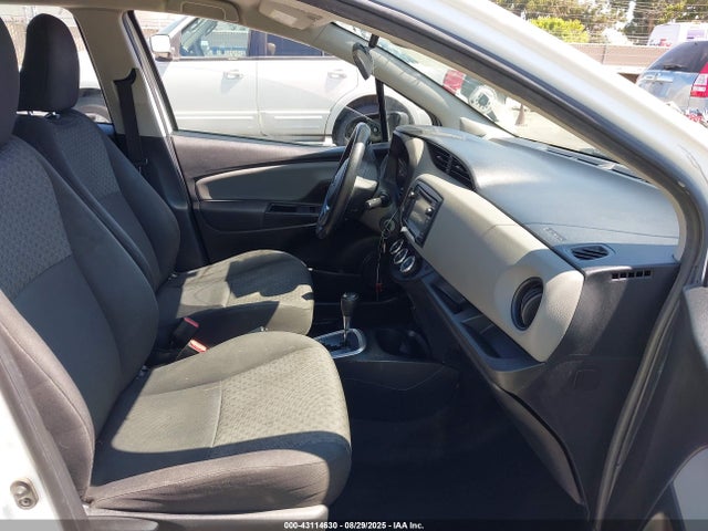 VNKKTUD30HA081624 Toyota 1nz-fe