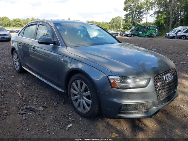 2015 AUDI A4 WAUBFAFLXFN029707 Photo 0