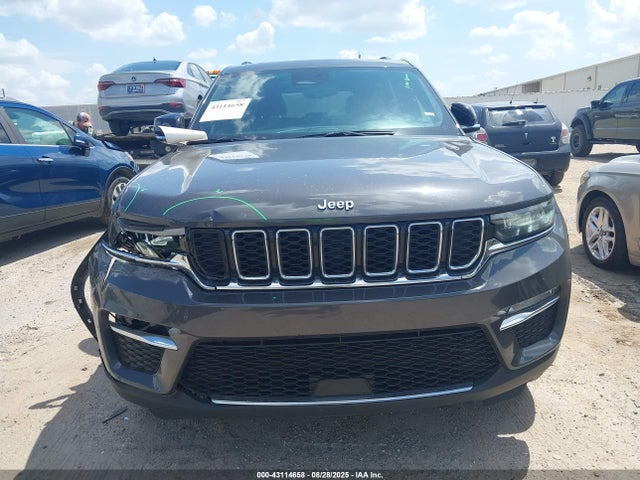 1C4RJYB62RC117174 Jeep 2024