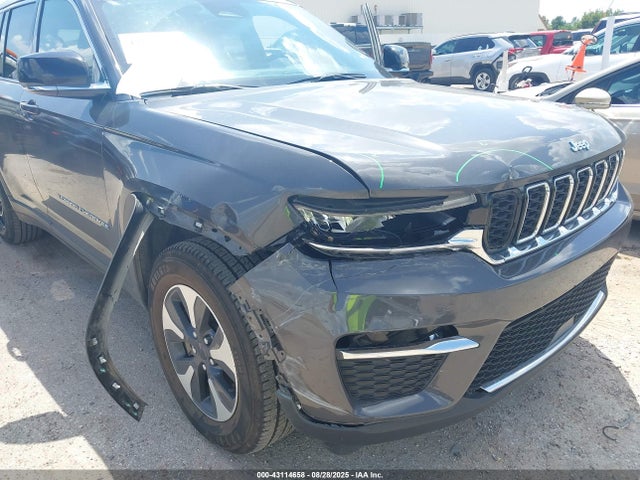 1C4RJYB62RC117174 Jeep 2024