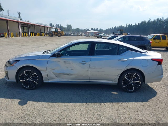 1N4BL4CV3PN370926 Nissan 2023
