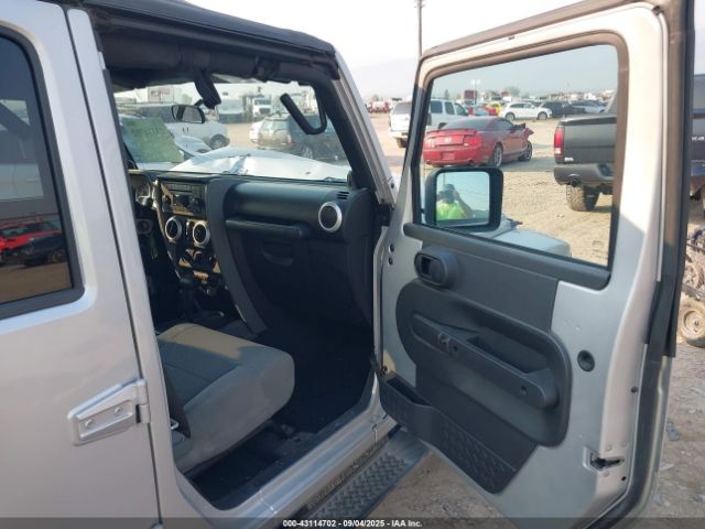 2008 JEEP WRANGLER 1J4GA59108L534835 Photo 4