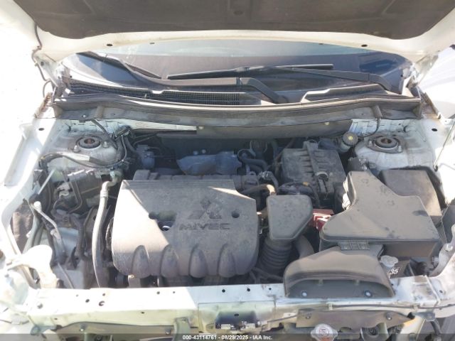 2016 MITSUBISHI OUTLANDER JA4AD3A30GZ000454 Photo 9