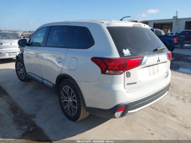 2016 MITSUBISHI OUTLANDER JA4AD3A30GZ000454 Photo 2