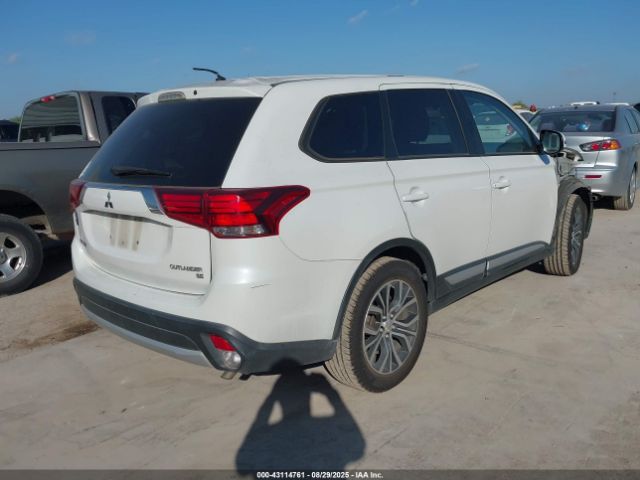 2016 MITSUBISHI OUTLANDER JA4AD3A30GZ000454 Photo 3