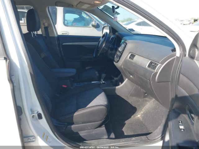 2016 MITSUBISHI OUTLANDER JA4AD3A30GZ000454 Photo 4