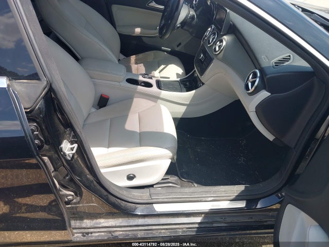 Mercedes-Benz CLA-Class 2014 WDDSJ4EB0EN039386 Image 5