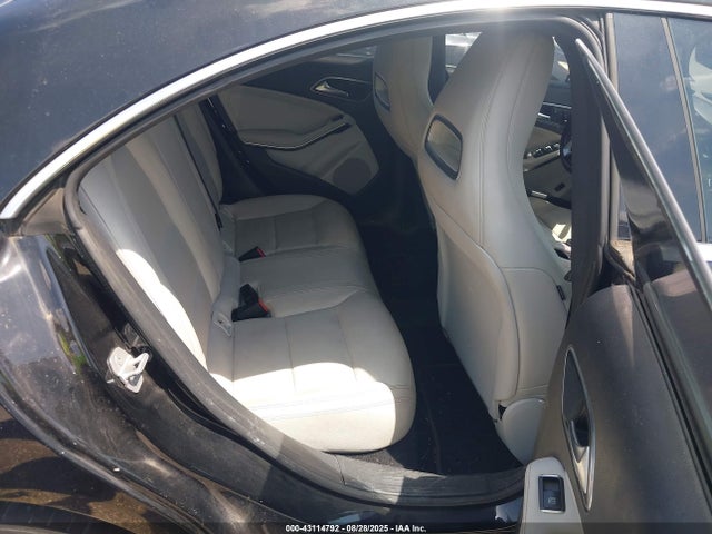 Mercedes-Benz CLA-Class 2014 WDDSJ4EB0EN039386 Image 8