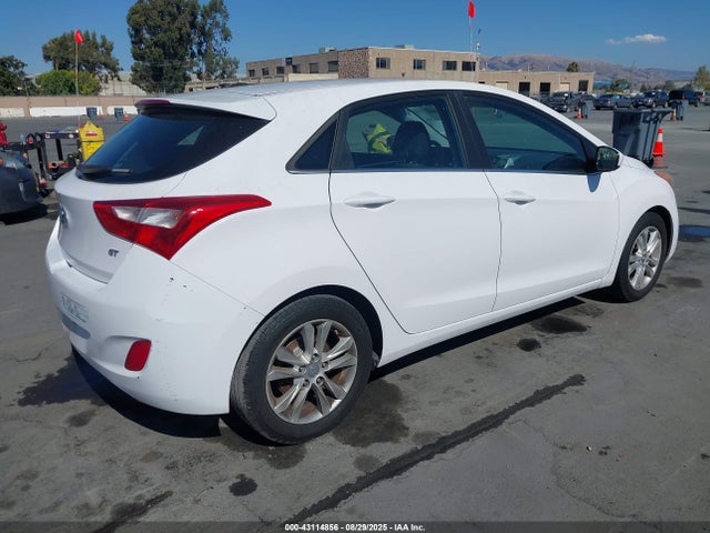 Hyundai ELANTRA GT 2014 KMHD35LH1EU215468 Image 14