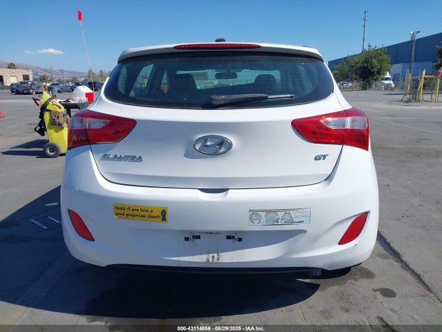 Hyundai ELANTRA GT 2014 KMHD35LH1EU215468 Image 16