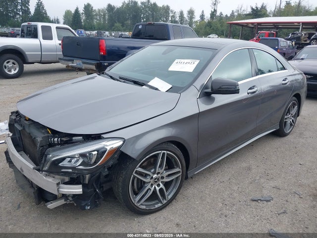 Mercedes-Benz m270 2019 WDDSJ4GB0KN723279 Image 2