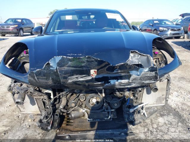 2017 PORSCHE MACAN WP1AB2A57HLB13439 Photo 5