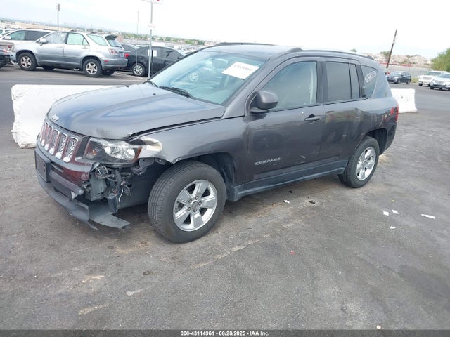 1C4NJCEA1GD666311 Jeep Compass