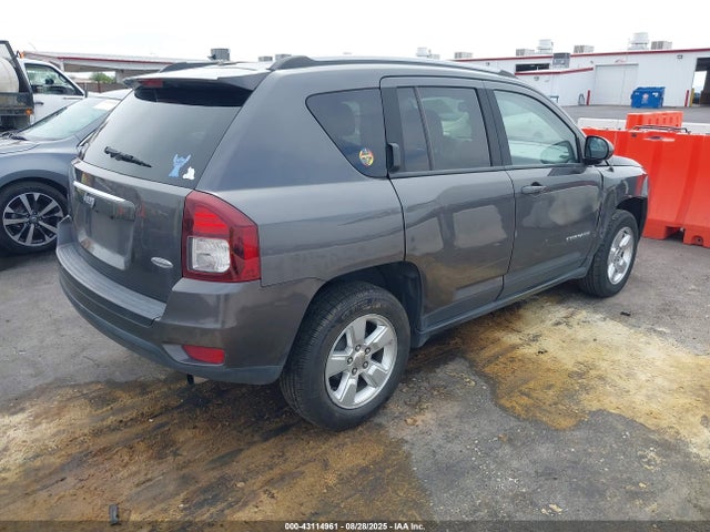 1C4NJCEA1GD666311 Jeep Compass