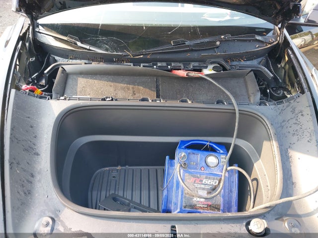 2026 TESLA MODEL Y 7SAYGDEEXTF372318 Photo 9