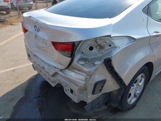 Hyundai dohc mpi nu 2015 5NPDH4AE1FH556244 Image 18