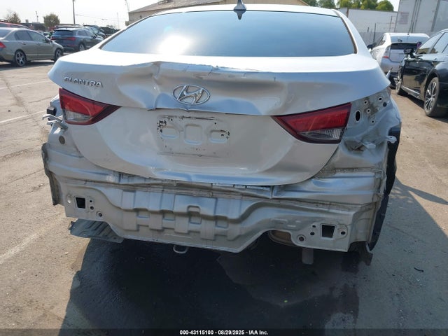 Hyundai dohc mpi nu 2015 5NPDH4AE1FH556244 Image 6