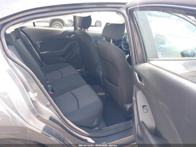 JM1BM1T72G1317892 Mazda pe