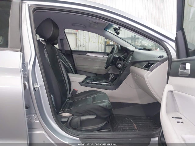 Продажа на аукционе авто 2016 Hyundai Sonata Sport, vin: 5NPE34AF3GH340716, номер лота: 43115137