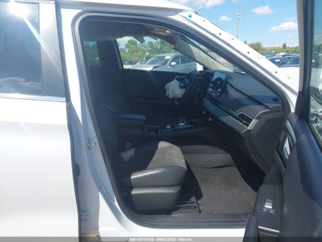 2023 MITSUBISHI OUTLANDER JA4J4UA86PZ032603 Photo 4