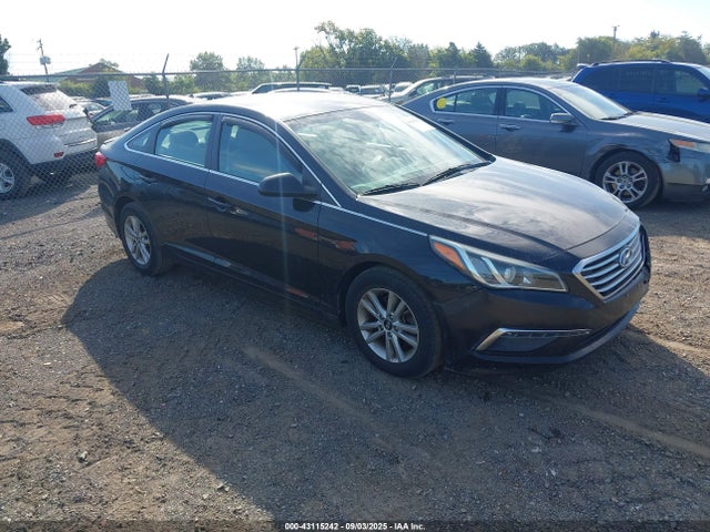 2015 Hyundai Sonata Se მანქანა იყიდება აუქციონზე, vin: 5NPE24AF3FH005568, აუქციონის ნომერი: 43115242