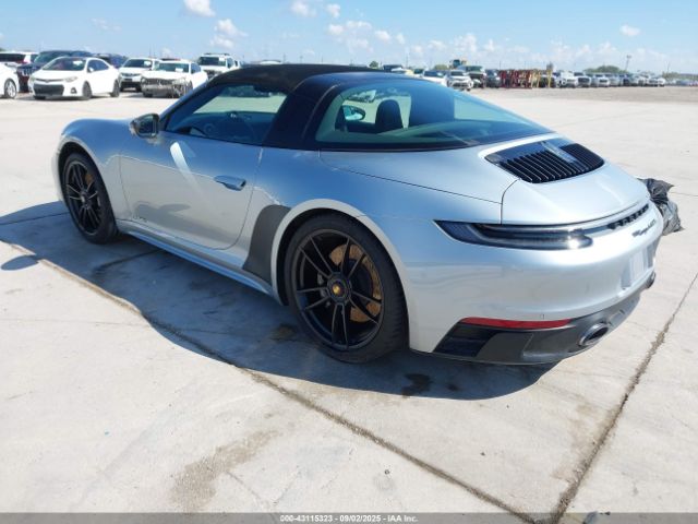 2022 PORSCHE 911 WP0BB2A9XNS232578 Photo 2