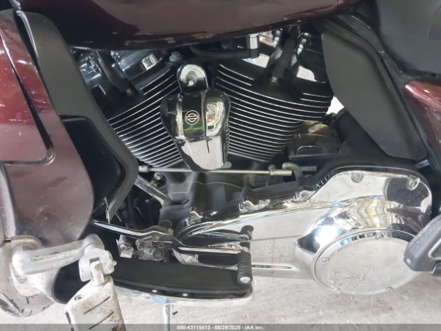 2018 HARLEY-DAVIDSON FLHTK 1HD1KED18JB640699 Photo 8