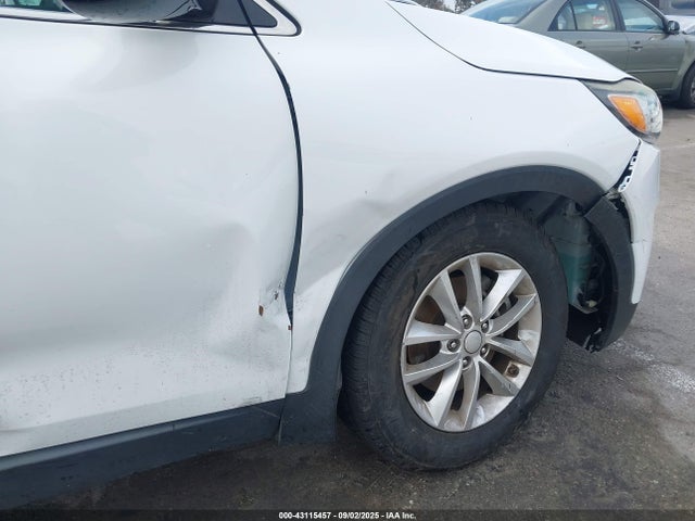5XYPG4A58HG296774 KIA Sorento