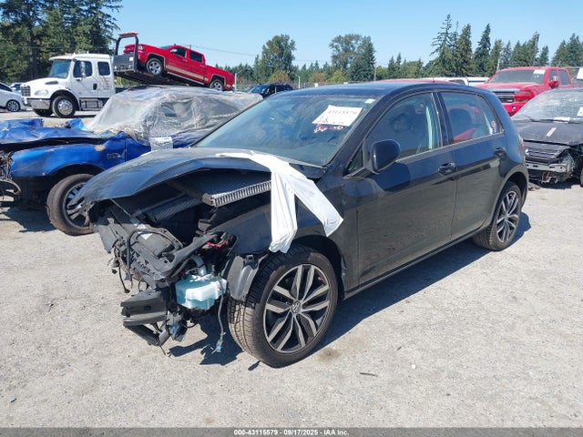 3VW217AUXFM018556 Volkswagen 2015