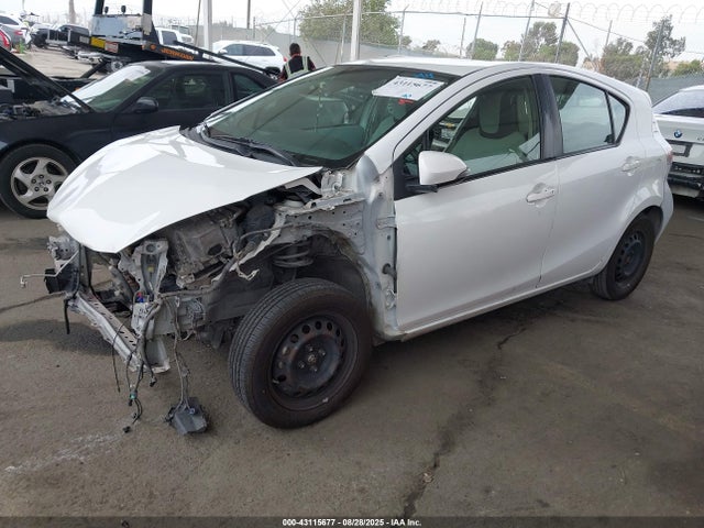 JTDKDTB38E1569024 Toyota 1nz-fxe+1lm