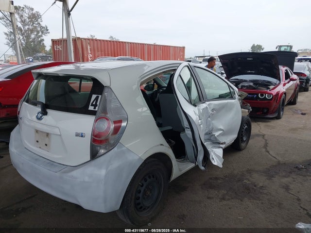 JTDKDTB38E1569024 Toyota 1nz-fxe+1lm