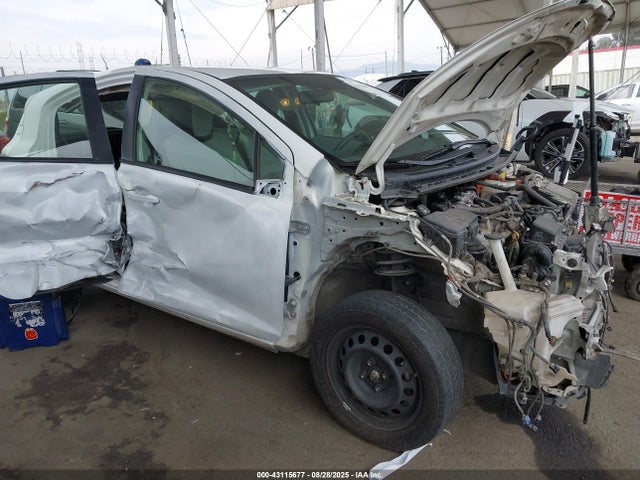 JTDKDTB38E1569024 Toyota 1nz-fxe+1lm